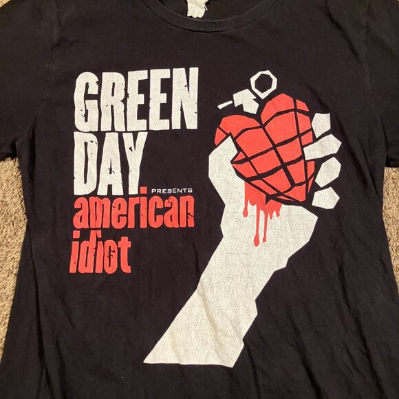 Green Day 2010 American Idiot Tour Concert T-Shirt - Picture 2 of 6
